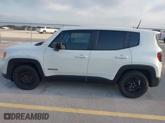 2020 Jeep Renegade Sport with VIN ZACNJAAB2LPL01275, listed as a IAAI auction lot 42467732 with 104,803 mi miles and . Bid and sale history available at DreamBid. Image 14.