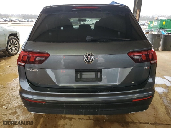 2018 Volkswagen Tiguan S with VIN 3VV1B7AX9JM206548, listed as a Copart auction lot 85611954 with 58,464 mi miles and Salvage Title. Bid and sale history available at carsss.com. Image 6.