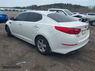 2015 Kia Optima LX with VIN KNAGM4A75F5632779, listed as a IAAI auction lot 41701231 with 174,458 mi miles. Bid and sale history available at carsss.com. Image 3.