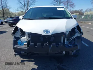 2017 Toyota Sienna LE Auto Access Seat с VIN 5TDKZ3DC9HS797877, выставлен на аукционе IAAI как лот 41778176 с пробегом 154 080 миль миль и . История ставок и продаж доступна на DreamBid. Изображение 6.