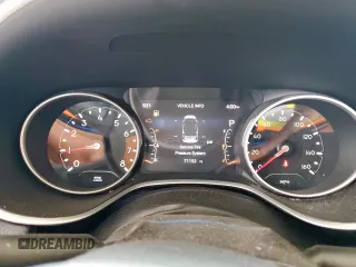 2020 Jeep Compass Limited с VIN 3C4NJDCB0LT123988, выставлен на аукционе Copart как лот 60930075 с пробегом 71 153 миль миль и Списание • Salvage title. История ставок и продаж доступна на DreamBid. Изображение 9.