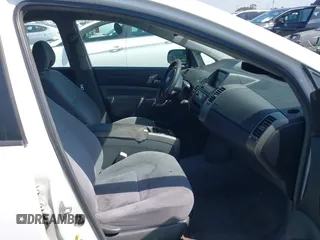 2006 Toyota Prius with VIN JTDKB20UX67527206, listed as a IAAI auction lot 42093925 with 124,256 mi miles. Bid and sale history available at carsss.com. Image 5.