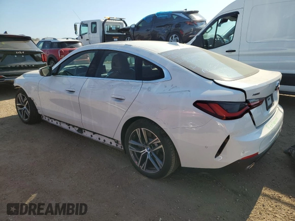 2024 BMW 4 Series 430i xDrive with VIN WBA73AV02RFS07792, listed as a Copart auction lot 76595554 with 3,916 mi miles and Salvage Title. Bid and sale history available at carsss.com. Image 2.