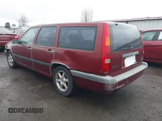 1996 Volvo 850 с VIN YV1LW5546T2231055, выставлен на аукционе IAAI как лот 41468752 с пробегом 133 918 миль миль и . История ставок и продаж доступна на DreamBid. Изображение 3.