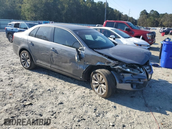 2006 Volkswagen Jetta z VIN 3VWDG71K26M673879, wystawiony jako Copart lot #75674634 z przebiegiem 93 689 mil mil oraz Szkoda całkowita • Salvage title. Historia ofert i sprzedaży dostępna na DreamBid. Obrazek 4.