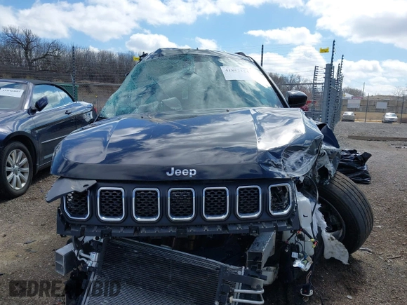 2023 Jeep Compass Latitude with VIN 3C4NJDBN9PT514039, listed as a IAAI auction lot 41852124 with 28,685 mi miles and . Bid and sale history available at DreamBid. Image 12.