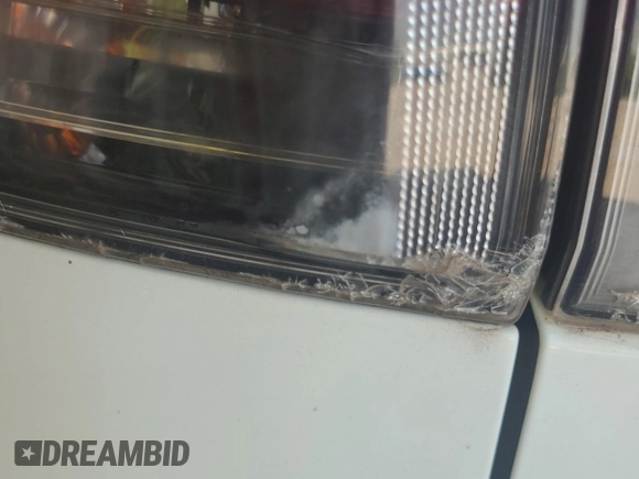 2018 Toyota RAV4 LE with VIN JTMBFREV0JJ183685, listed as a IAAI auction lot 42774230 with 81,554 mi miles and . Bid and sale history available at DreamBid. Image 16.