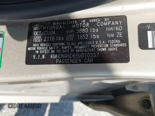 2005 Hyundai Elantra GLS z VIN KMHDN46D65U010337, wystawiony jako IAAI lot #42254860 z przebiegiem 285 740 mil mil oraz . Historia ofert i sprzedaży dostępna na DreamBid. Obrazek 9.