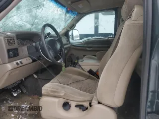2001 Ford F-350 XL with VIN 1FTSX31S51EB17955, listed as a Copart auction lot 82145044 with 128,289 mi miles and Salvage Title. Bid and sale history available at DreamBid. Image 7.