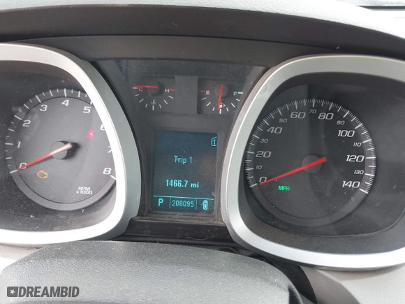 2010 Chevrolet Equinox LT w/1LT with VIN 2CNALDEWXA6272527, listed as a IAAI auction lot 41916689 with 208,095 mi miles. Bid and sale history available at carsss.com. Image 7.
