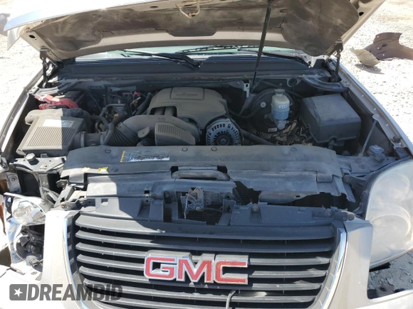 2008 GMC Yukon XL SLT 4SA z VIN 1GKFC16068J243658, wystawiony jako Copart lot #52798235 z przebiegiem 123 202 mil mil oraz Szkoda całkowita • Salvage title. Historia ofert i sprzedaży dostępna na DreamBid. Obrazek 14.
