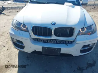 2014 BMW X6 xDrive35i with VIN 5UXFG2C58E0C43248, listed as a IAAI auction lot 41278076 with 155,769 mi miles. Bid and sale history available at carsss.com. Image 6.