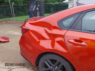 2020 Kia Forte GT-Line z VIN 3KPF34AD3LE260009, wystawiony jako IAAI lot #42308512 z przebiegiem 90 916 mil mil oraz . Historia ofert i sprzedaży dostępna na DreamBid. Obrazek 18.