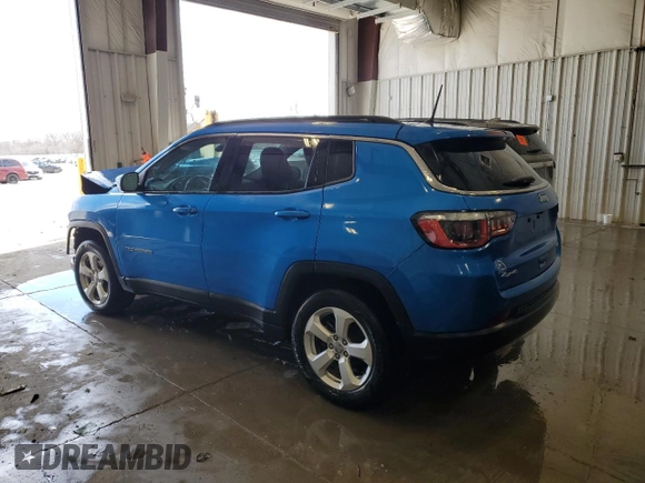 2018 Jeep Compass Latitude with VIN 3C4NJDBB4JT314313, listed as a Copart auction lot 53132575 with 185,999 mi miles and Non Repairable. Bid and sale history available at DreamBid. Image 2.