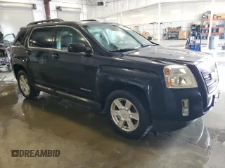 2013 GMC Terrain SLT z VIN 2GKFLVE3XD6417483, wystawiony jako Copart lot #66709315 z przebiegiem 184 241 mil mil oraz Czysty tytuł • Clean title. Historia ofert i sprzedaży dostępna na DreamBid. Obrazek 4.