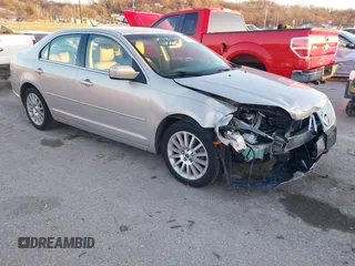 2009 Mercury Milan Premier with VIN 3MEHM08199R624069, listed as a IAAI auction lot 41388063 with 33,365 mi miles and . Bid and sale history available at DreamBid. Image 1.