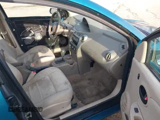 2005 Saturn ION ION 2 z VIN 1G8AJ52F35Z165019, wystawiony jako IAAI lot #42042925 z przebiegiem 192 072 mil mil oraz . Historia ofert i sprzedaży dostępna na DreamBid. Obrazek 5.