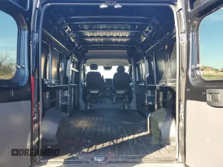 2023 Ram ProMaster Cargo with VIN 3C6MRVHG5PE516885, listed as a Copart auction lot 43197775 with 25,918 mi miles and Clean Title. Bid and sale history available at carsss.com. Image 10.