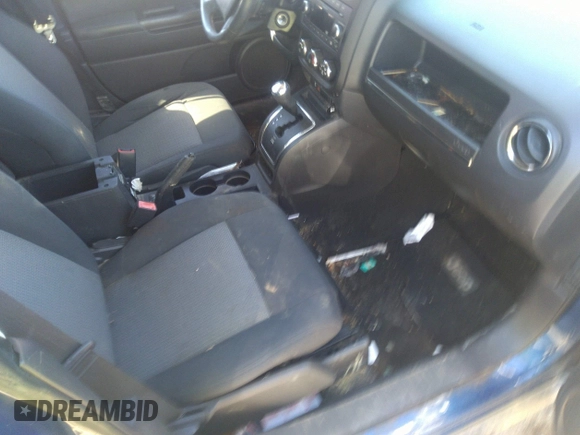 2010 Jeep Compass North Edition with VIN 1J4NF4FB8AD524893, listed as a IAAI auction lot 41692736 with 152,432 mi miles. Bid and sale history available at carsss.com. Image 5.