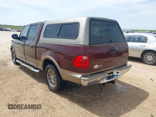 2003 Ford F-150 XLT with VIN 1FTRW07LX3KC09941, listed as a IAAI auction lot 42035068 with 137,762 mi miles. Bid and sale history available at carsss.com. Image 3.