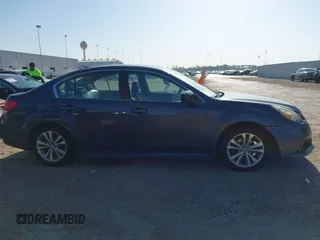 2013 Subaru Legacy Limited с VIN 4S3BMBK66D3037777, выставлен на аукционе IAAI как лот 41984589 с пробегом 210 925 миль миль и . История ставок и продаж доступна на DreamBid. Изображение 13.