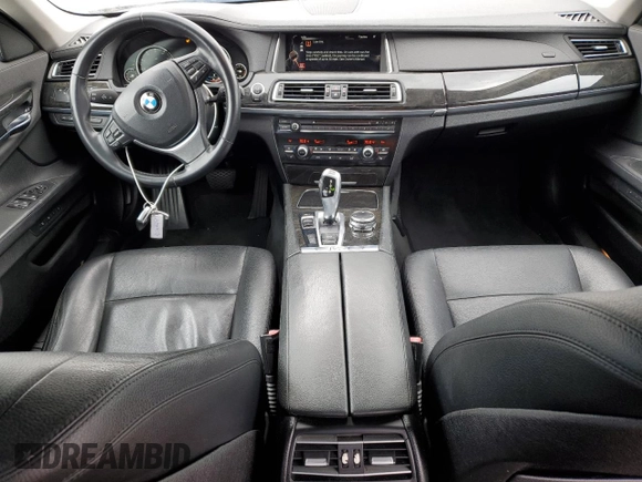 2015 BMW 7 Series 740Li with VIN WBAYE4C5XFD947497, listed as a Copart auction lot 55705975 with 257,496 mi miles and Clean Title. Bid and sale history available at DreamBid. Image 8.