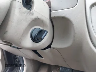 2006 Ford Escape XLT с VIN 1FMCU03116KB98490, выставлен на аукционе IAAI как лот 42168558 с пробегом 255 382 миль миль и . История ставок и продаж доступна на DreamBid. Изображение 11.