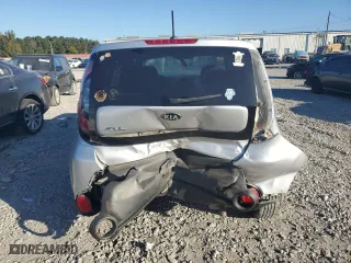 2014 Kia Soul with VIN KNDJN2A27E7743495, listed as a Copart auction lot 77397004 with 111,617 mi miles and Salvage Title. Bid and sale history available at carsss.com. Image 6.