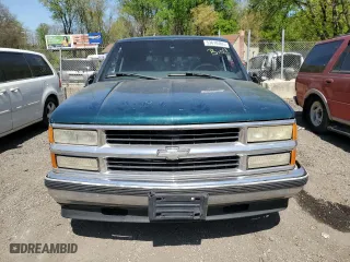1999 Chevrolet Tahoe with VIN 1GNEC13R2XJ536828, listed as a Copart auction lot 53610465 with 201,276 mi miles and Salvage Title. Bid and sale history available at carsss.com. Image 5.