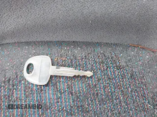 2000 Hyundai Accent z VIN KMHCF35G7YU015260, wystawiony jako IAAI lot #42322886 z przebiegiem 273 445 mil mil oraz . Historia ofert i sprzedaży dostępna na DreamBid. Obrazek 11.