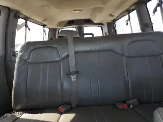 2008 Chevrolet Express Passenger with VIN 1GAHG39KX81165573, listed as a Copart auction lot 84707104 with 367,543 mi miles and Non repairable. Bid and sale history available at DreamBid. Image 10.