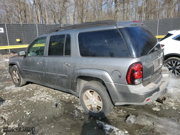 2005 Chevrolet TrailBlazer LS with VIN 1GNET16S956172860, listed as a Copart auction lot 42287255 with 206,222 mi miles and Clean Title. Bid and sale history available at carsss.com. Image 2.