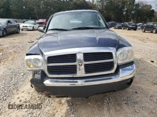 2005 Dodge Dakota SLT with VIN 1D7HE48N15S223063, listed as a Copart auction lot 43223535 with 167,501 mi miles and Salvage Title. Bid and sale history available at DreamBid. Image 5.