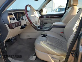 2004 Lincoln Aviator Luxury z VIN 5LMEU88H34ZJ33364, wystawiony jako Copart lot #88258685 z przebiegiem 142 517 mil mil oraz Szkoda całkowita • Salvage title. Historia ofert i sprzedaży dostępna na DreamBid. Obrazek 7.
