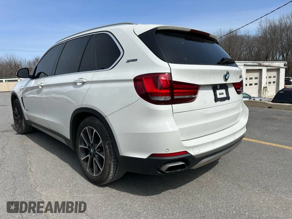 2018 BMW X5 xDrive40e iPerformance with VIN 5UXKT0C56J0W03350, listed as a Copart auction lot 51878005 with 48,419 mi miles and Clean Title. Bid and sale history available at carsss.com. Image 2.