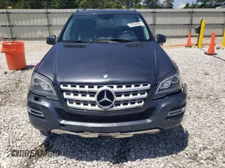 2011 Mercedes-Benz M 350 z VIN 4JGBB8GB5BA695660, wystawiony jako Copart lot #57652065 z przebiegiem 34 681 mil mil oraz Szkoda całkowita • Salvage title. Historia ofert i sprzedaży dostępna na DreamBid. Obrazek 5.