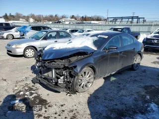 2020 Mazda 3 Select Package with VIN JM1BPACL3L1166222, listed as a Copart auction lot 43635395 with 47,841 mi miles and Salvage Title. Bid and sale history available at carsss.com. Image 1.