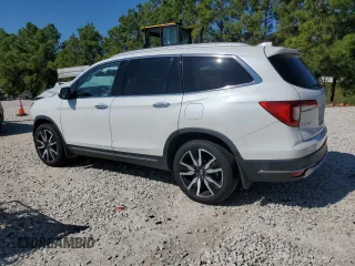 2021 Honda Pilot Touring 8-Passenger with VIN 5FNYF5H90MB001805, listed as a Copart auction lot 70215014 with 41,607 mi miles and Salvage Title. Bid and sale history available at DreamBid. Image 2.