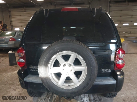2005 Jeep Liberty Limited with VIN 1J8GL58K05W709307, listed as a IAAI auction lot 41642426 with 81,908 mi miles. Bid and sale history available at carsss.com. Image 17.