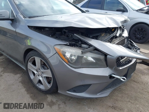 2016 Mercedes-Benz CLA with VIN WDDSJ4EB4GN376095, listed as a IAAI auction lot 42093059 with 116,821 mi miles. Bid and sale history available at carsss.com. Image 18.