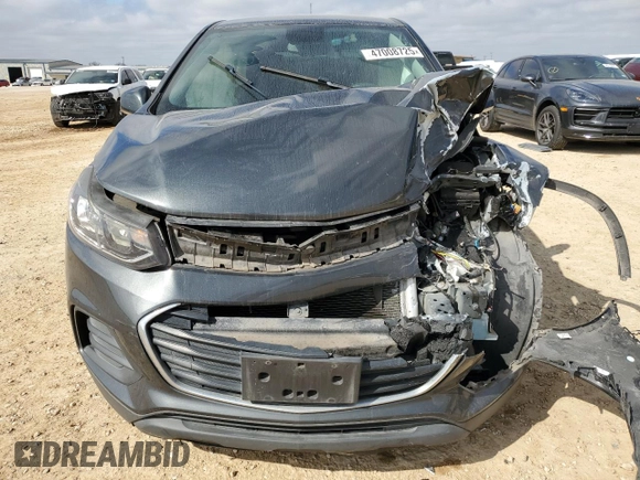 2020 Chevrolet Trax LS with VIN 3GNCJKSB1LL226826, listed as a Copart auction lot 51091065 with 54,592 mi miles and Salvage Title. Bid and sale history available at DreamBid. Image 5.