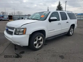 2007 Chevrolet Suburban LTZ with VIN 3GNFK16397G310902, listed as a Copart auction lot 52375025 with 209,421 mi miles and Salvage Title. Bid and sale history available at carsss.com. Image 1.