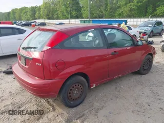 2005 Ford Focus S with VIN 3FAFP31N85R124290, listed as a IAAI auction lot 42045873 with Not Provided miles and . Bid and sale history available at carsss.com. Image 4.
