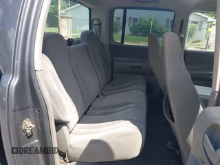 2001 Dodge Dakota with VIN 1B7HL2AX01S338909, listed as a IAAI auction lot 42639655 with 111,858 mi miles and . Bid and sale history available at DreamBid. Image 8.