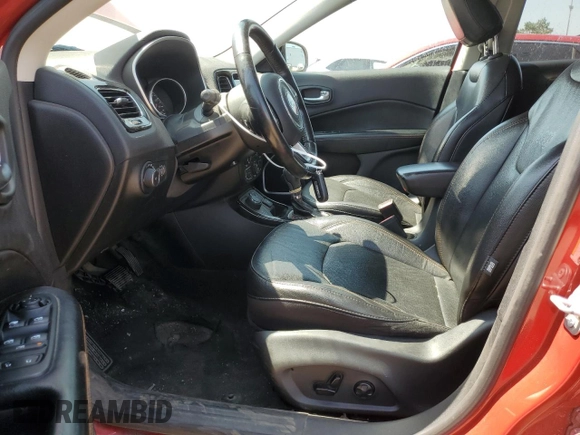 2021 Jeep Compass Limited z VIN 3C4NJDCB4MT519570, wystawiony jako Copart lot #59193815 z przebiegiem 109 799 mil mil oraz Czysty tytuł • Clean title. Historia ofert i sprzedaży dostępna na DreamBid. Obrazek 7.