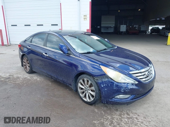 2012 Hyundai Sonata SE with VIN 5NPEC4AB1CH443852, listed as a IAAI auction lot 42171502 with 140,653 mi miles and . Bid and sale history available at carsss.com. Image 1.