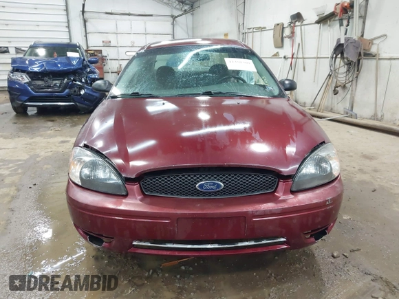 2006 Ford Taurus SE with VIN 1FAHP53U76A220657, listed as a IAAI auction lot 42358300 with Not provided miles and . Bid and sale history available at DreamBid. Image 11.