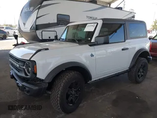 2024 Ford Bronco с VIN 1FMDE1AP4RLB42881, выставлен на аукционе IAAI как лот 42259960 с пробегом 3 797 миль миль и . История ставок и продаж доступна на DreamBid. Изображение 2.