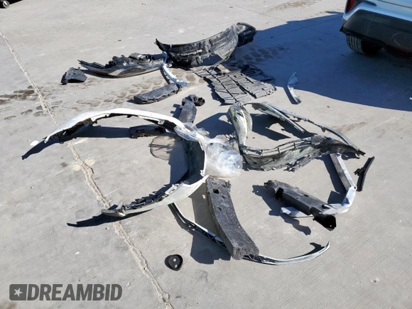 2020 Toyota C-HR LE with VIN JTNKHMBX8L1091676, listed as a Copart auction lot 48601545 with 0 mi miles and Salvage Title. Bid and sale history available at carsss.com. Image 13.