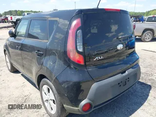 2014 Kia Soul with VIN KNDJN2A24E7709921, listed as a IAAI auction lot 42052622 with 151,378 mi miles. Bid and sale history available at carsss.com. Image 3.